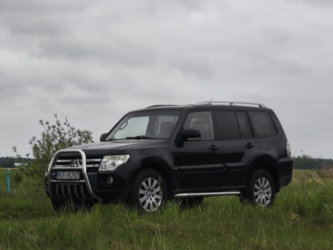 Mitsubishi Pajero 3,2 Diesel 2007r. Automat