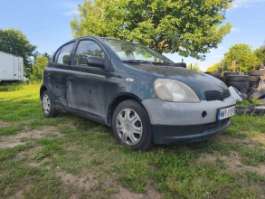 Toyota Yaris 1999r. 1,0 Benzyna 5 Drzwi Tanio