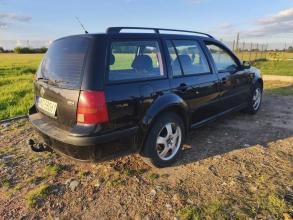 Golf 4 1.6sr LPG uszkodzony 5ty bieg