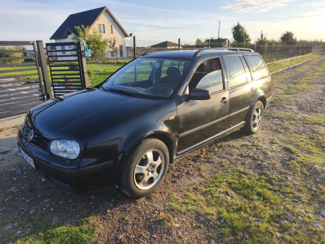 Golf 4 1.6sr LPG uszkodzony 5ty bieg