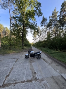 Kawasaki zr750
