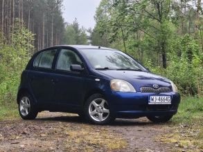 Toyota Yaris 1999r. 1,0 Bemzyna Klimatyzacja Wspomaganie AluFelgi