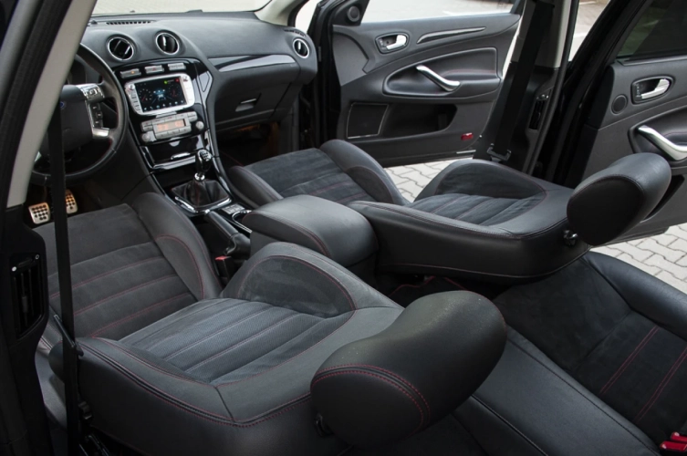 Ford Mondeo St 220 km