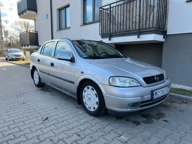 Opel Astra 1,6 Benzyna 2001r.