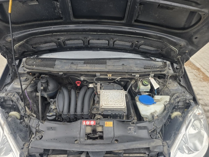 Witam sprzedam Mercedesa a170