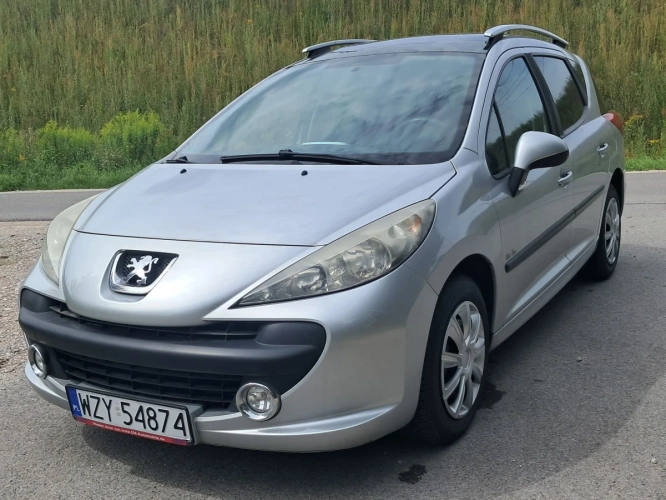 Sprzedam ładnego Peugota 207sw 1.4 benzyna 2009r