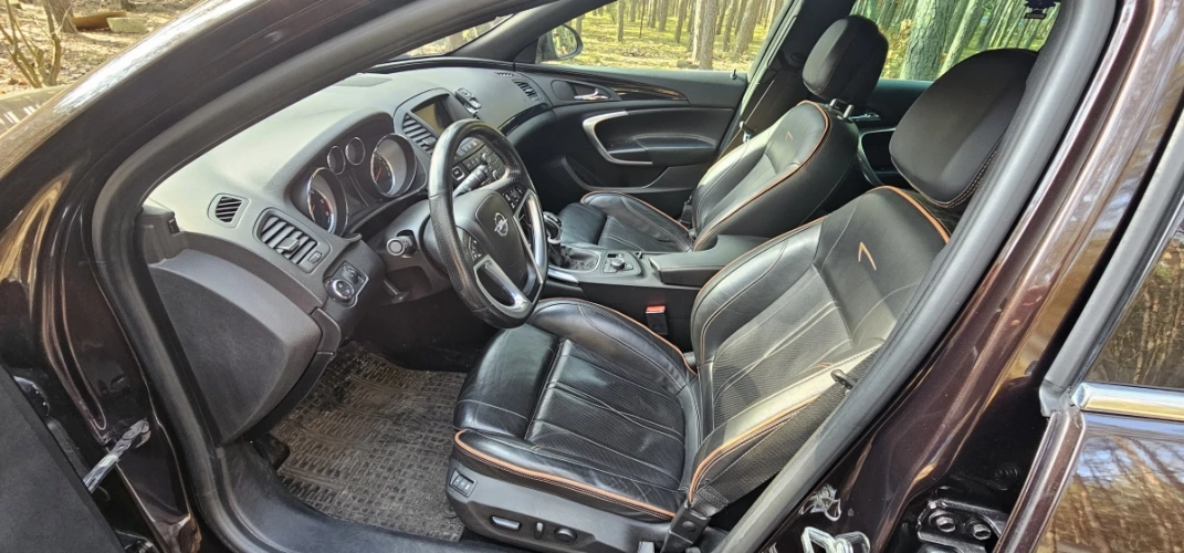 Opel Insignia 2.0 biturbo 194 kM 4x4 2012