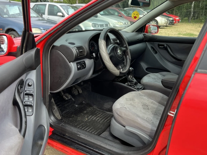 Seat Leon 1,6 Benzyna 2000r. Z Hakiem i Klimatyzacją! Tanio-Zamiana!
