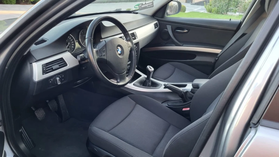 Sprzedam BMW E90 2.0 143KM Benzyna ,