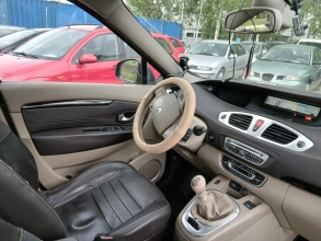 Renault grand scenic 1,9 diesel 09r super stan techniczy
