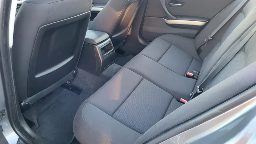 Sprzedam BMW E90 2.0 143KM Benzyna ,