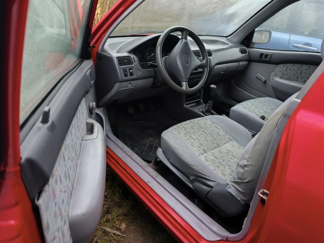 Toyota Starlet 1997r. 1,4 Benzyna Tanio - Możliwa Zamiana!