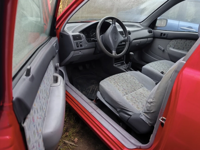 Toyota Starlet 1997r. 1,3 Benzyna