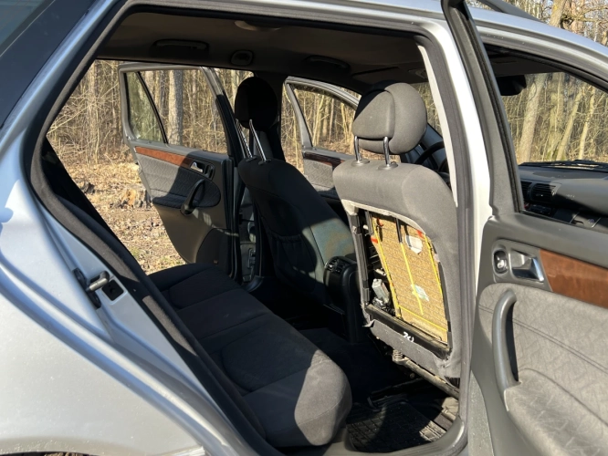 Mercedes-Benz C200 2,2 Diesel W Automacie 2002r. Tanio-Możliwa Zamiana