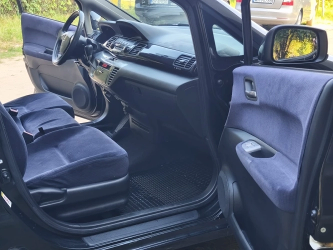 Honda FR-V 2007r. 1,8 Benzyna 6 Osób