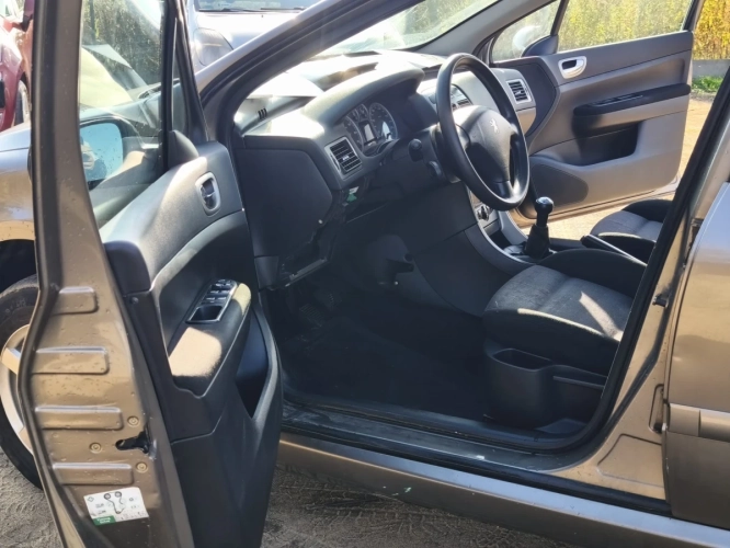 Peugeot 307 SW 2004r. 2,0 Benzyna + Gaz Kombi Tanio