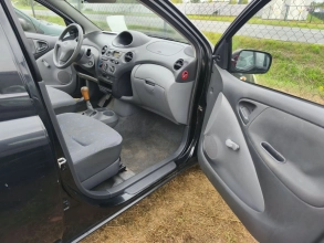 Toyota Yaris 2002r. 1,0 Benzyna Wspomaganie Tanio - Możliwa Zamiana!