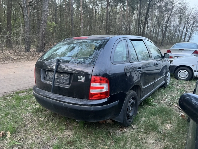 Skoda Fabia 1,2 Gaz 2005r. Części !