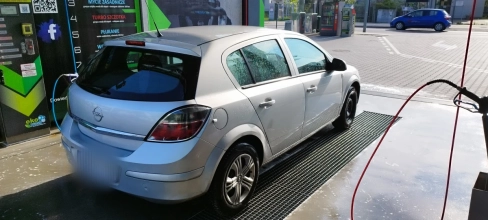 Opel Astra H 1.4 benzyna 2010