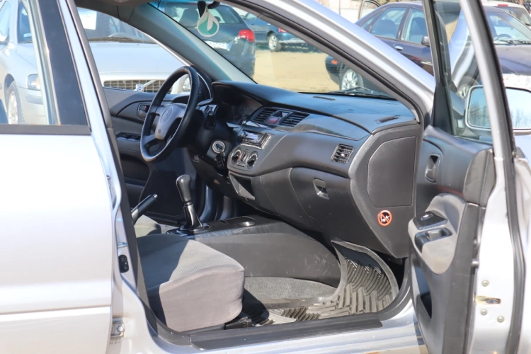 Mitsubishi Lancer 2006r. 1,6 Gaz kombi tanio - możliwa zamiana