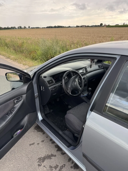 Sprzedam toyote corolle 1.6