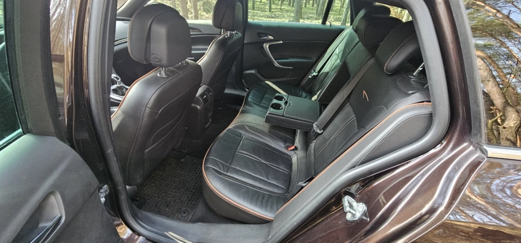 Opel Insignia 2.0 biturbo 194 kM 4x4 2012