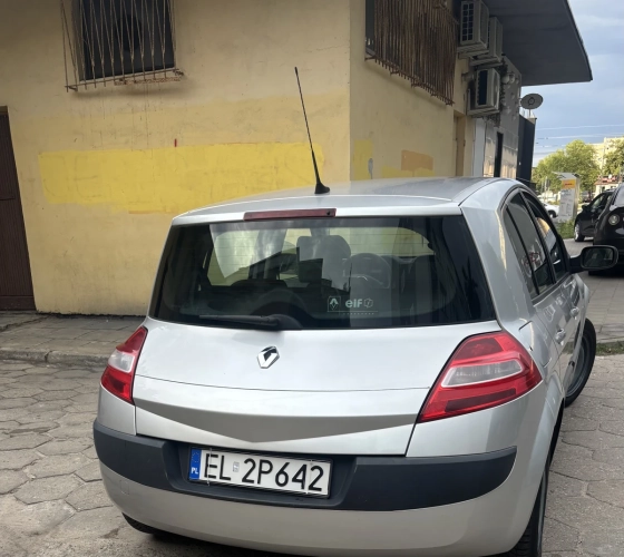 Renault Megane II Hatchback 2006 r. 1.5 dCi