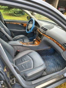 Sprzedam Mercedesa w211 2.2 CDI 150 koni