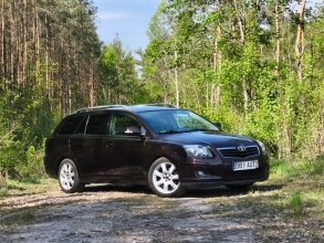 Toyota Avensis 2008r. 2,0 Benzyna 147KM Kombi Bogata Wersja
