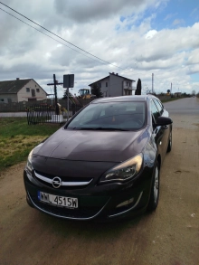 Opel Astra J