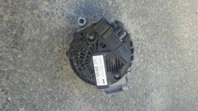 Alternator sprawny  ford c-max benzyna 1.6