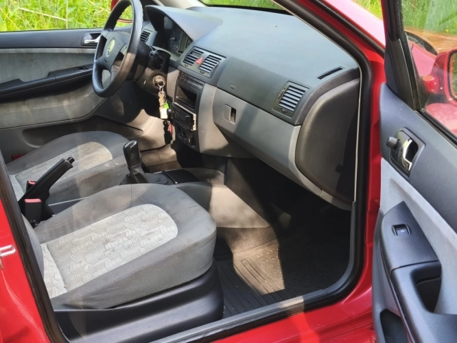 Skoda Fabia 2001r. 1,4 Benzyana Sedan - Możliwa Zamiana!