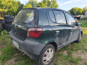 Toyota Yaris 1999r. 1,0 Benzyna 5 Drzwi Tanio
