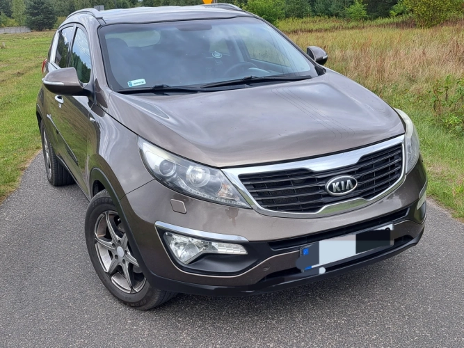 Sprzedam ładną Kia Sportage 2.0 Diesel 2011r