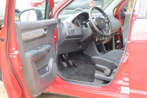 Suzuki Swift 2006r. 1,3 Benzyna 5 Drzwi