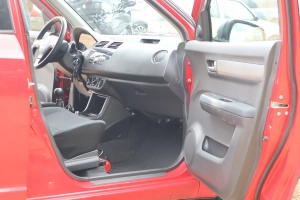 Suzuki Swift 2006r. 1,3 Benzyna 5 Drzwi