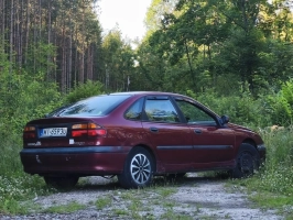 Renault Laguna I 1998r. Lift 1,6 Benzyna