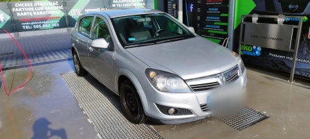 Opel Astra H 1.4 benzyna 2010