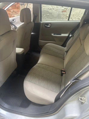Renault Megane II Hatchback 2006 r. 1.5 dCi