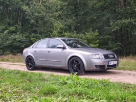 Audi A4 Sedan 2004r. 2,0 Benzyna Alufelgi Tanio