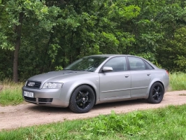 Audi A4 Sedan 2004r. 2,0 Benzyna Alufelgi Tanio
