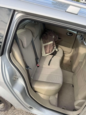 Renault Megane 1,9 dCi automat klimatronic  hak dotykowe radio