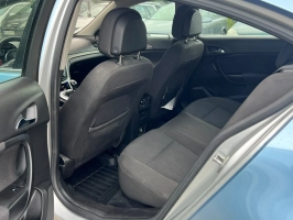 Opel Insignia 2,0 Diesel 160KM 2010r. Z Sprawną Klimatyzacją Tanio!