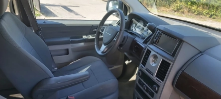 Chrysler Voyager 2,8 crdi 10r automat do jazdy w pełni sprawny