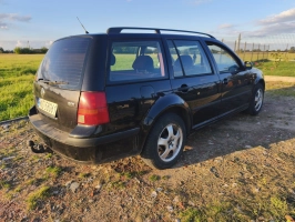 Golf 4 1.6sr LPG uszkodzony 5ty bieg