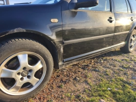 Golf 4 1.6sr LPG uszkodzony 5ty bieg
